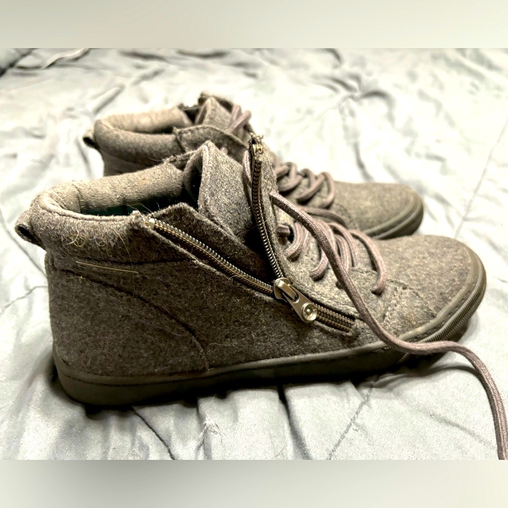 Blowfish Gray Booties size 6